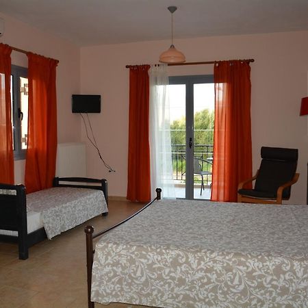 Lotus Sea View Studio Apartment 2 Lixouri Ngoại thất bức ảnh